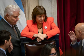 El Gobierno nacional intentará recuperar la agenda política al regreso del receso invernal con el tratamiento de tres proyectos clave: Zona Fría, Ley de Tierras y reforma electoral.