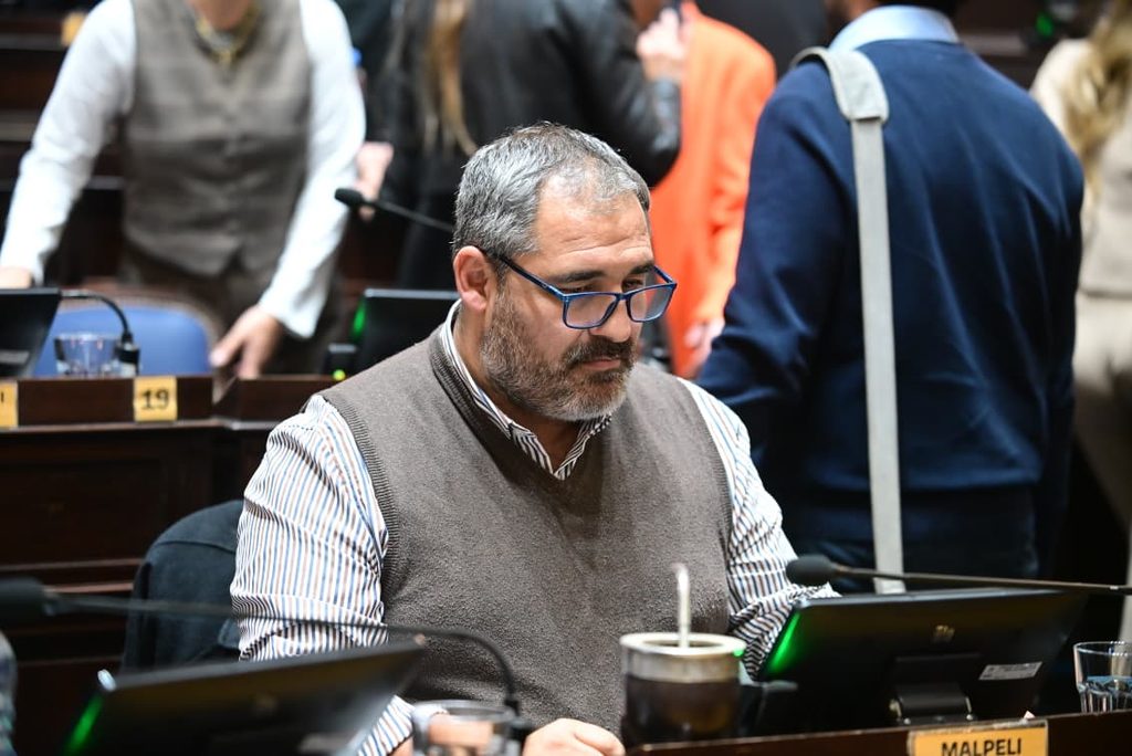 El diputado bonaerense, Juan Malpeli, sostuvo que el mecenazgo deportivo es fundamental para impulsar el desarrollo deportivo y social.