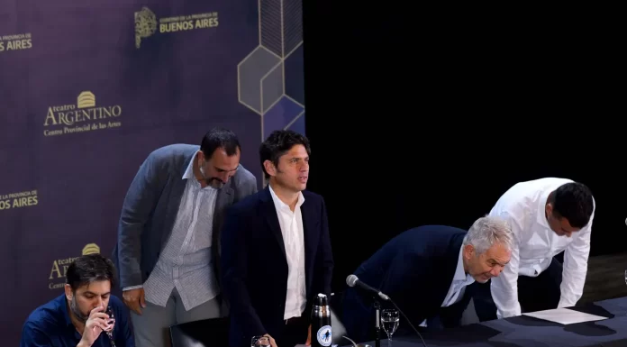 Elecciones 2027: reflotan la ley de debate obligatorio de candidatos a la Gobernación El senador de Hechos - UCR Identidad, Marcelo Leguizamón, busca institucionalizar debates entre los candidatos a gobernador para la provincia de Buenos Aires.