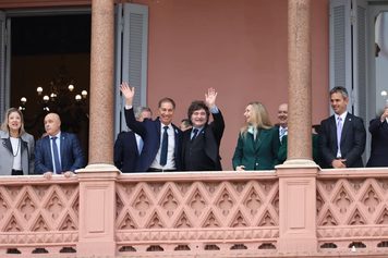 El presidente Javier Milei oficializó nuevos cambios en su Gabinete, a partir de nuevas bajas y designaciones en organismos clave.
