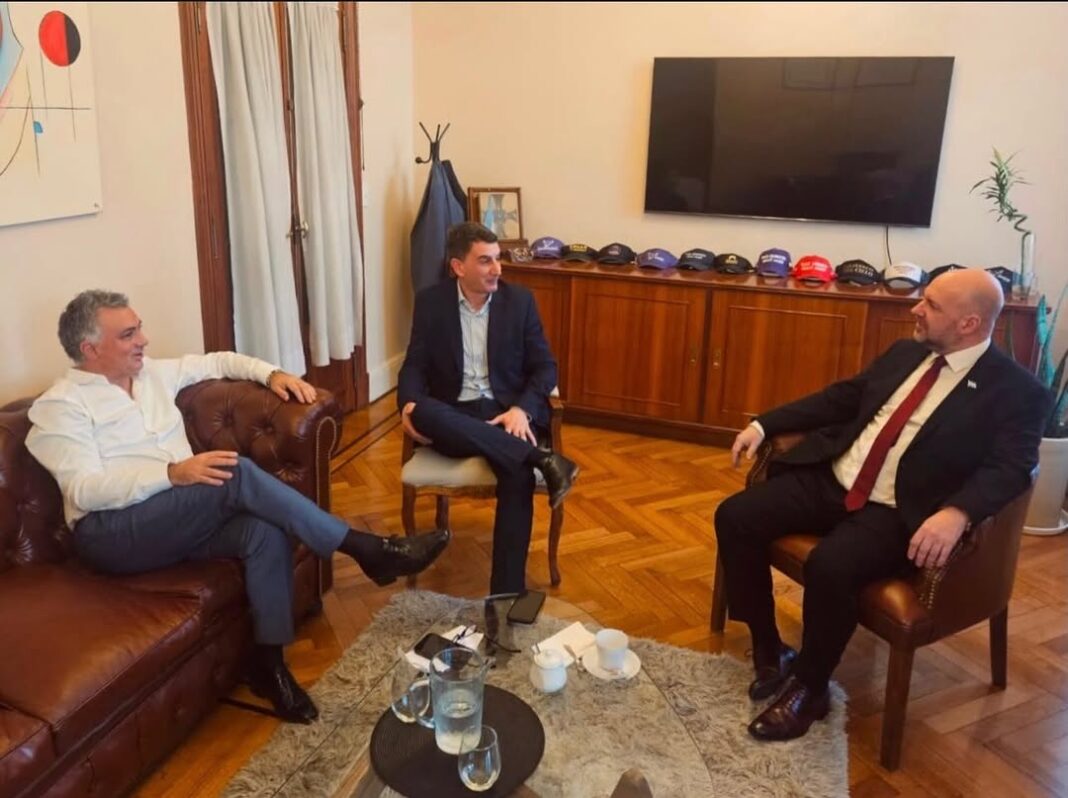 Sebastián Pareja designó al necochense Mariano Valiante como el nuevo coordinador de La Libertad Avanza en la Quinta sección electoral.
