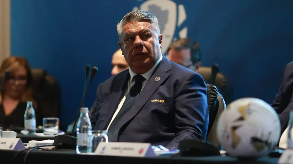Claudio "Chiqui" Tapia y Javier Faroni se encuentran bajo la lupa de la justicia estadounidense. 