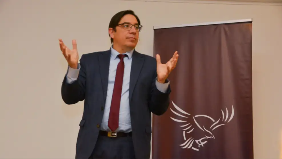 El subsecretario de Políticas Universitarias, Alejandro Álvarez, ratificó que las universidades nacionales están habilitadas para cobrar a los extranjeros sin residencia permanente.
