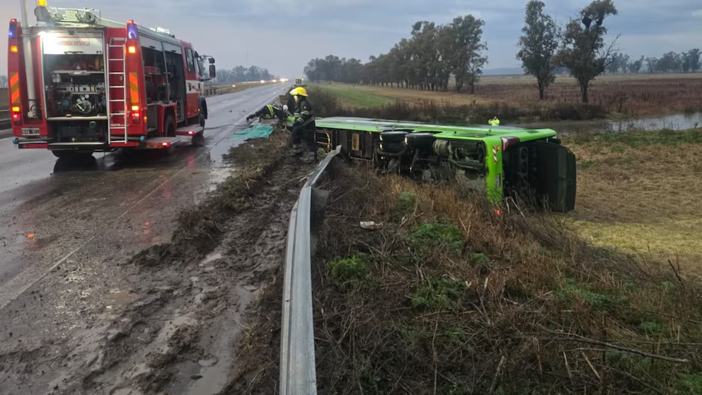 Romina Braga se refirió al choque que protagonizó la semana pasada un micro de larga distancia en la Ruta Nacional 7, en el kilómetro 135, a la altura de la localidad de Carmen de Areco. Romina Braga se refirió al choque que protagonizó la semana pasada un micro de larga distancia en la Ruta Nacional 7, en el kilómetro 135, a la altura de la localidad de Carmen de Areco.