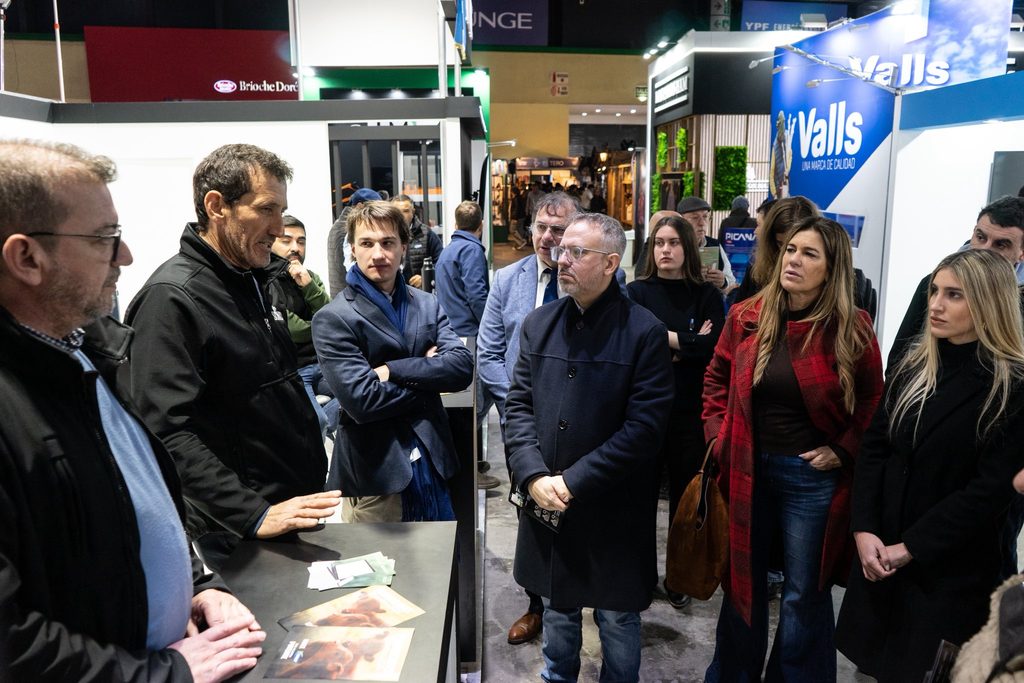 Los legisladores bonaerenses de LLA reclamaron aliviar la presión fiscal y reducir trabas al sector productivo.