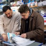 Senador kirchnerista desafía a Ferraresi con una recorrida por comercios de Avellaneda Emmanuel González Santalla recorrió comercios de Avellaneda y cuestionó el modelo económico de Javier Milei que lleva a los trabajadores a bajar persianas.