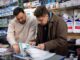 Senador kirchnerista desafía a Ferraresi con una recorrida por comercios en Avellaneda Emmanuel González Santalla recorrió comercios de Avellaneda y cuestionó el modelo económico de Javier Milei que lleva a los trabajadores a bajar persianas.