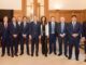 El Gobierno mueve fichas con los Gobernadores para suspender las PASO y blindar a Milei LLA negocia con 14 gobernadores fondos, obras y acuerdos electorales para suspender las PASO en 2027 y allanar la reelección de Javier Milei.