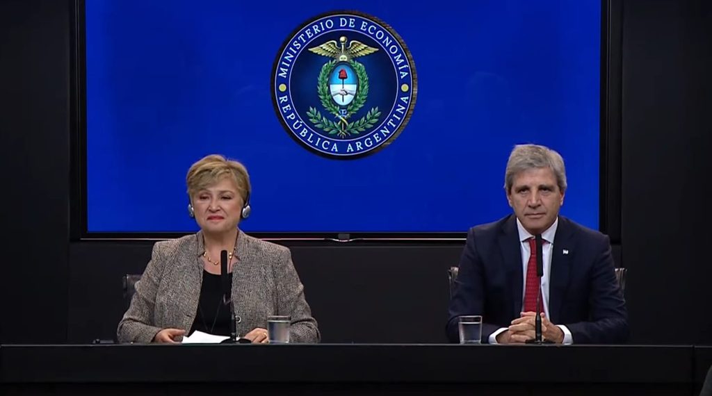 Antes de reunirse con Milei, la directora gerente del FMI brindó una conferencia conjunta con el ministro de Economía, Luis Caputo.