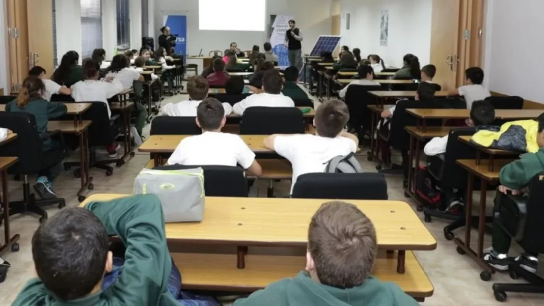 La Dirección General de Cultura y Educación aprobó un nuevo aumento del 7,5% para las cuotas de los colegios privados con aporte estatal.