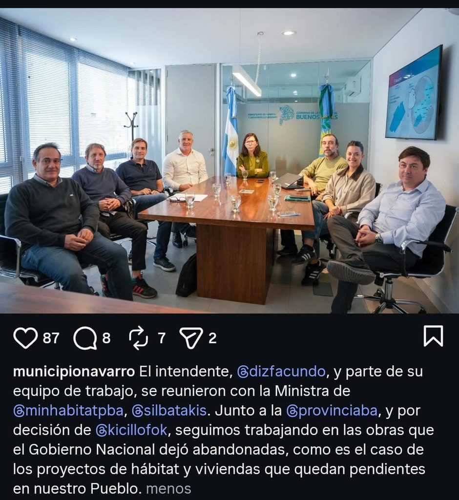 En abril de este año, el Intendente de Navrro anunció que retomaría con la Provincia los trabajos en las viviendas del municipio. No obstante, las obras siguen paralizadas.