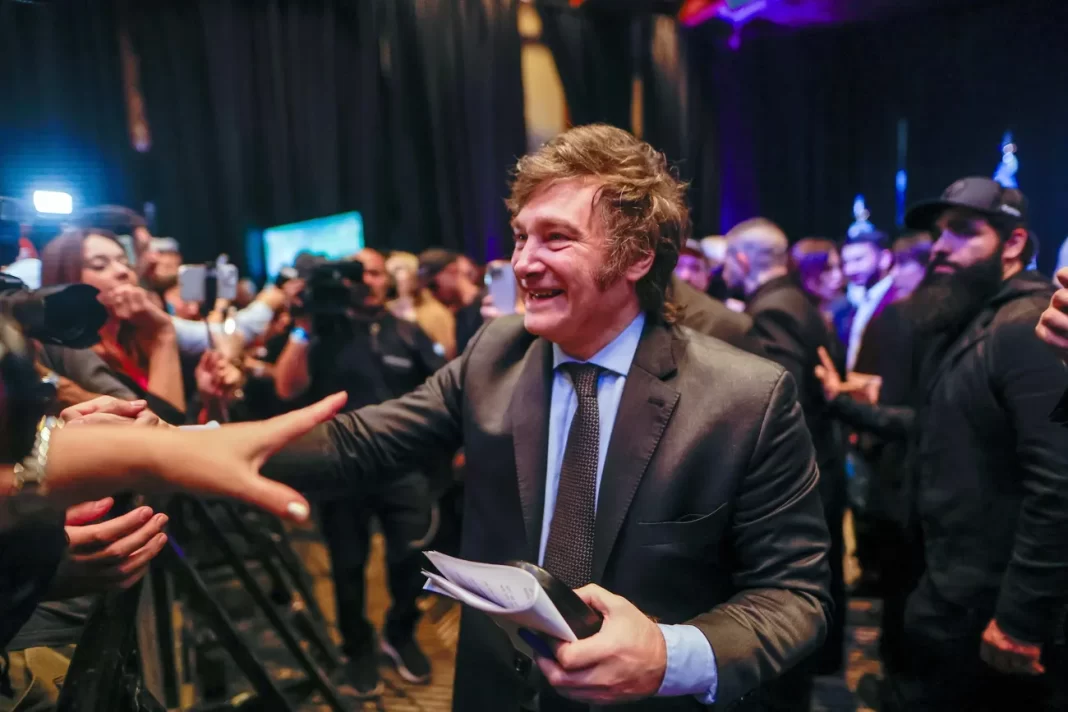 El Gobierno de Javier Milei aceleró las negociaciones para lograr la suspensión de las PASO en 2027 y complicar al peronismo.