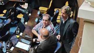 El diputado de la Coalición Cívica, Luciano Bugallo, criticó la "falta de interés político" del Ejecutivo ante la situación del IOMA.