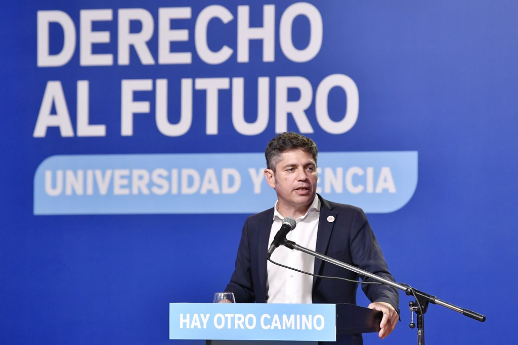 El gobernador Axel Kicillof reunió este lunes a su tropa legislativa para ordenar la agenda parlamentaria, tras el receso invernal. Uno por uno las iniciativas que solicitó tratar.