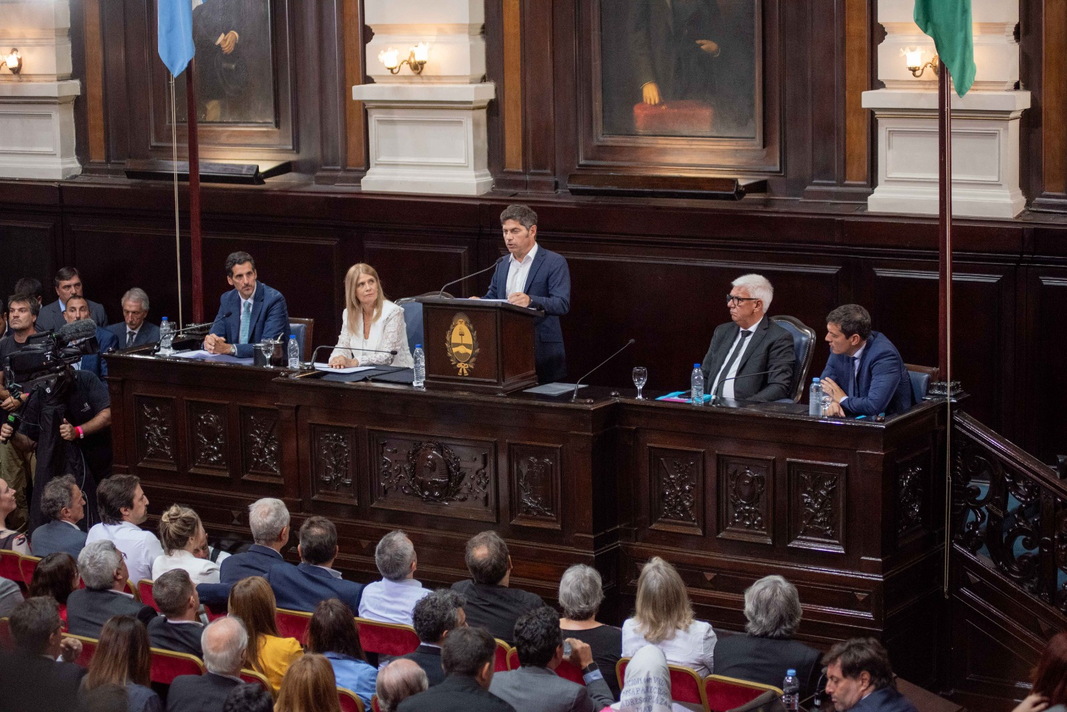 El gobernador Axel Kicillof reunió este lunes a su tropa legislativa para ordenar la agenda parlamentaria. Una por una, las iniciativas que solicitó tratar.