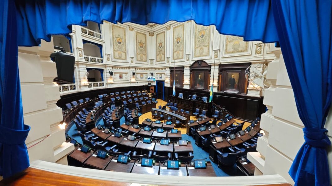 Diputados del oficialismo comenzaron a sondear a los distintos sectores de la oposición para convocar a una sesión el 20 de agosto.