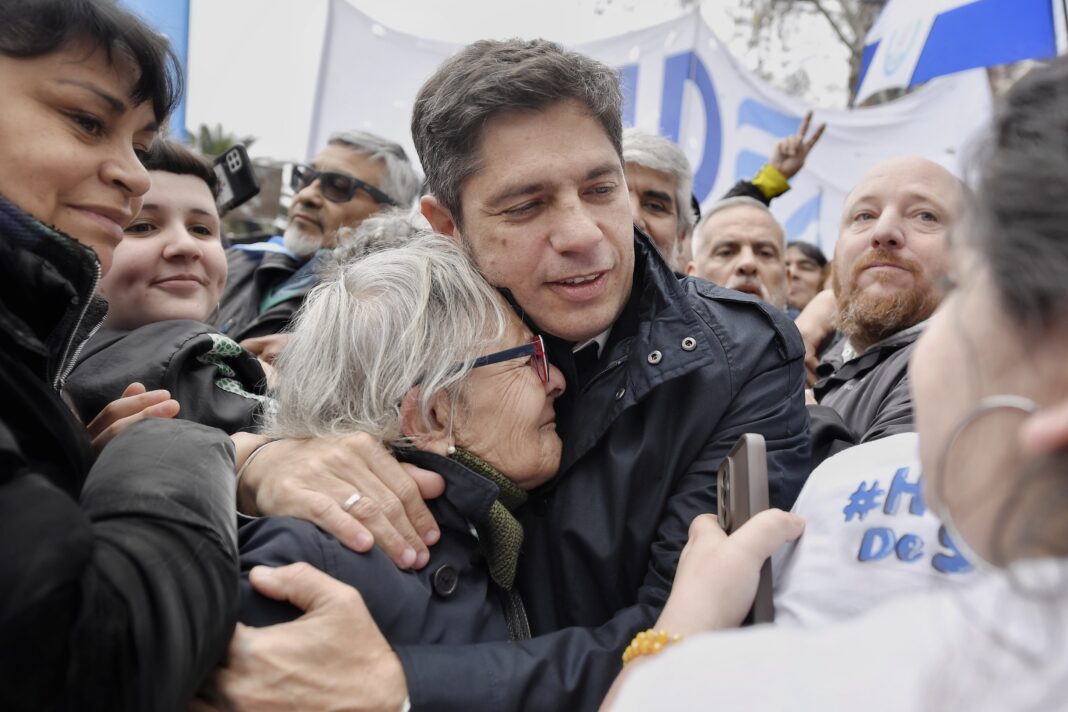 El gobernador Axel Kicillof participó de la marcha de San Cayetano y dejó definiciones sobre el Congreso.