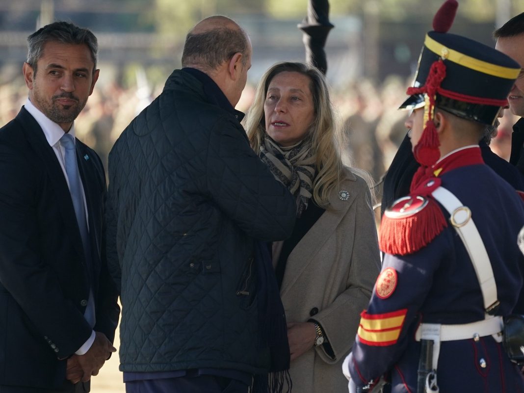 Karina Milei dispuso que la mesa política revise los proyectos de Federico Sturzenegger tras el revés legislativo de la Ley de Propiedad Privada.