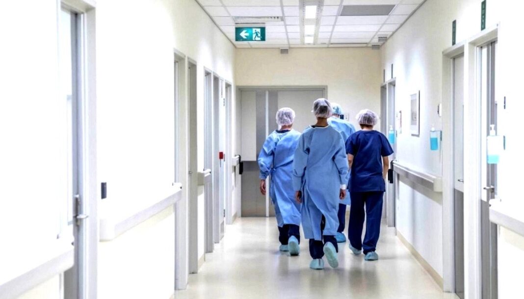El diputado bonaerense Juan José Esper presentó un proyecto de ley para blindar a los profesionales de salud que ejerzan la objeción de conciencia