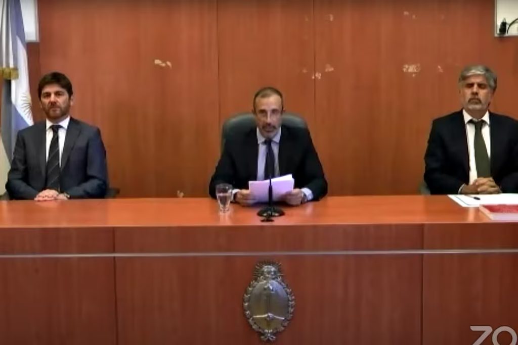 Rodrigo Giménez Uriburu, Jorge Gorini y Andrés Basso, los tres jueces que condenaron a Cristina Kirchner en la causa Vialidad.