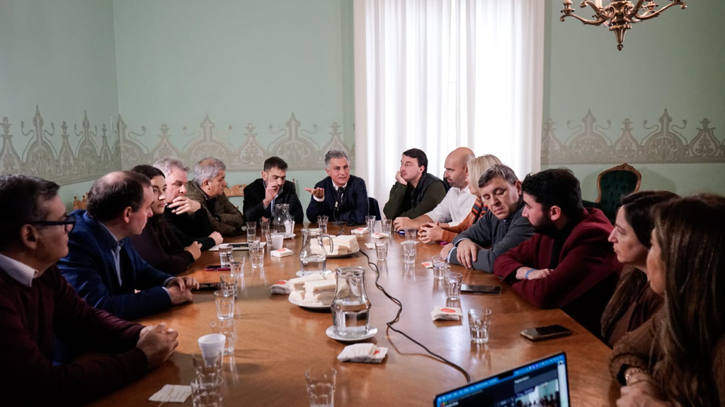 El titular del partido libertario en suelo bonaerense, Sebastián Pareja, reunió a la tropa legislativa y delineó la agenda para la segunda mitad del año.