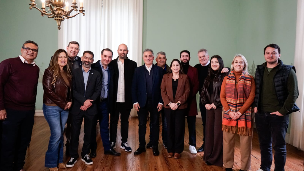 El titular del partido libertario en suelo bonaerense, Sebastián Pareja, reunió a la tropa legislativa y delineó la agenda para la segunda mitad del año.