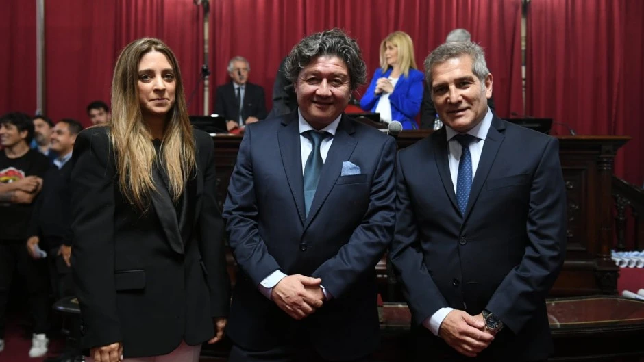 El bloque Unión y Libertad reclamó precisiones al Ejecutivo bonaerense sobre la deuda que permanece fuera del canje de 2021.