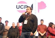 Balbín le pone paños fríos a la interna de la UCR: “La pelea es con los de afuera” El titular del Comité Provincia de la UCR bonaerense, Emiliano Balbín, llamó a dejar a un costado la interna y poner el foco en el armado territorial del espacio.