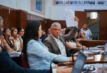 Pulti salió con los tapones de punta por la inseguridad en Mar del Plata El concejal Gustavo Pulti salió con los tapones de punta a cruzar al intendente de Mar del Plata en uso de licencia, Guillermo Montenegro.