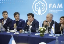 De la mano de Espinoza, el MDF desembarca con un nuevo plenario en la 2° sección electoral De la mano del presidente de la Federación Argentina de Municipios (FAM), Fernando Espinoza, el Movimiento Derecho al Futuro (MDF) desembarca en la Segunda sección electoral.