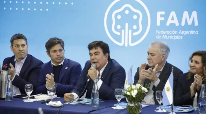 De la mano de Espinoza, el MDF desembarca con un nuevo plenario en la 2° sección electoral De la mano del presidente de la Federación Argentina de Municipios (FAM), Fernando Espinoza, el Movimiento Derecho al Futuro (MDF) desembarca en la Segunda sección electoral.