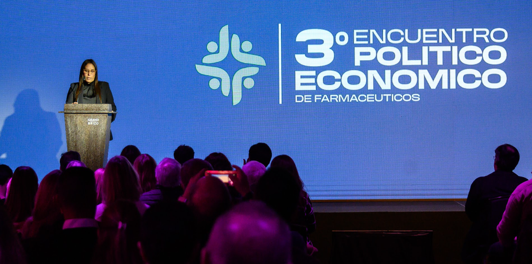 Durante dos jornadas, farmacéuticos y representantes de instituciones, organismos y empresas vinculadas al ámbito sanitario analizaron los principales desafíos del sector