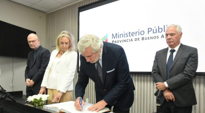 El peronismo presentó una ley para que el Ministerio Público de la Defensa se independice de Procuración El diputado de Fuerza Patria, Juan Malpeli, busca garantizar la autonomía del Ministerio Público de la Defensa respecto de la Procuración.