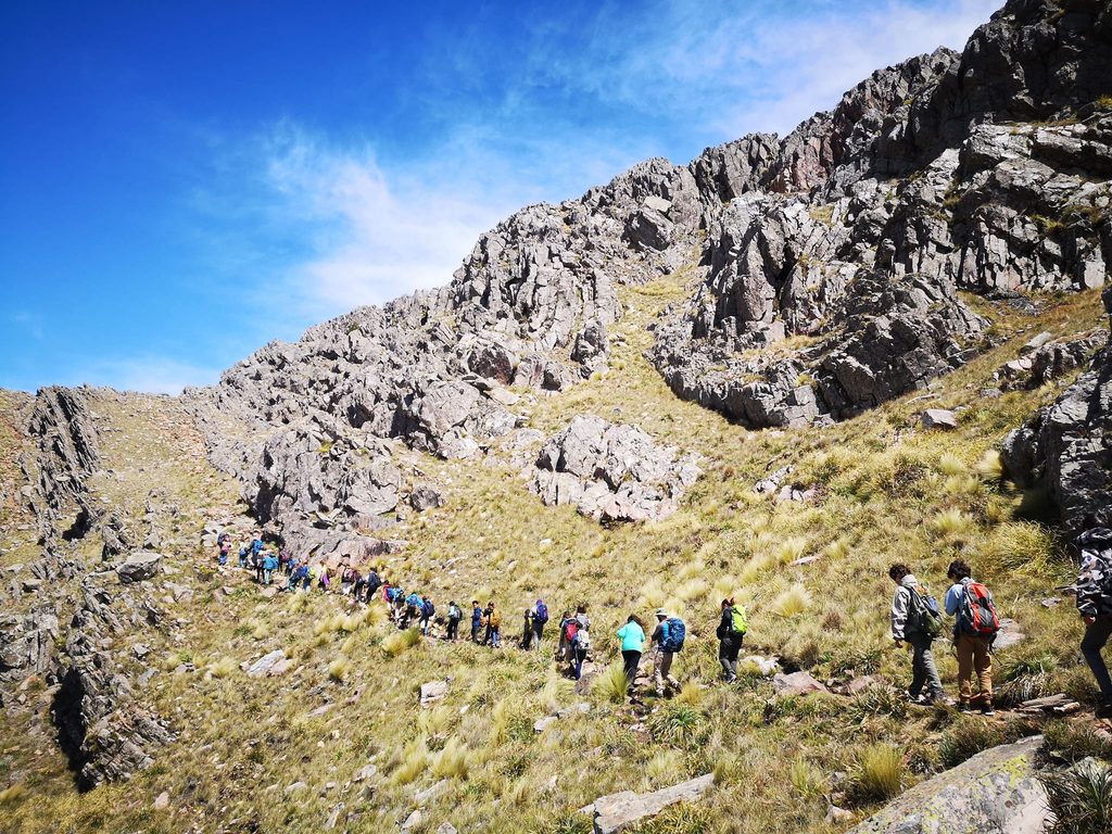 En el municipio de Tornquist hay más de 30 senderos que turistas y vecinos de la región llevan a cabo actividades de trekking.