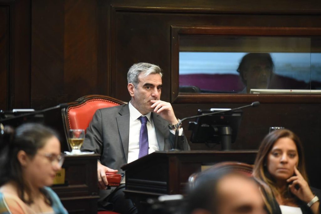 Apagón en La Plata: el senador de LLA, Matías De Urraza detalló que el pedido de informes es para saber cuál es la situación general de Edelap.