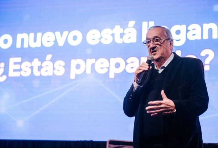El intendente de Tandil, Miguel Lunghi, intimó a su par de Azul, Nelson Sombra, por el traslado de una familia en situación de calle a su distrito, sin articulación previa.