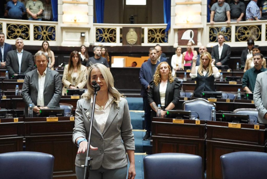 Fernanda Coitinho reactivó en la Legislatura bonaerense la bandera de las “dos vidas” con un proyecto respaldado por buena parte del bloque libertario.