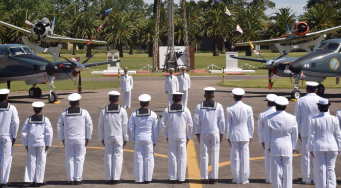 Kicillof iniciará gestiones con Nación para frenar el cierre de la Base Aeronaval de Punta Indio El ministro Carlos Bianco, respaldó el reclamo de Punta Indio por la Base Aeronaval y pidió una reunión con Nación para revisar el traslado.