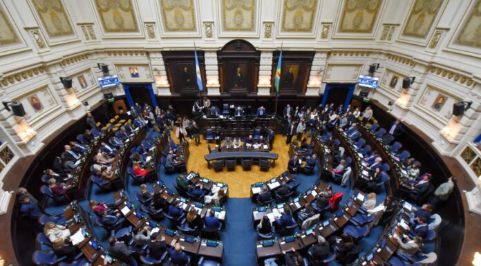 Diputados convocó a su cuarta sesión del año: los proyectos que tratará Diputados finalmente convocó a su cuarta sesión del año, que tendrá lugar este jueves desde las 14 horas. Las leyes más importantes del temario.