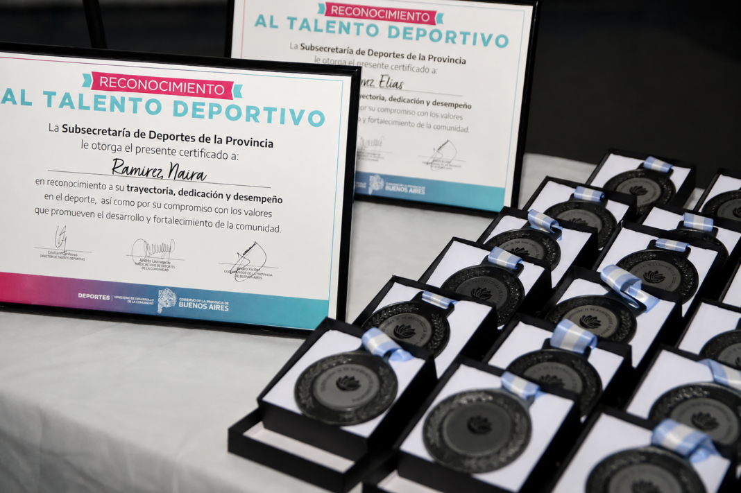 Malena Galmarini busca crear una distinción anual en la Legislatura para reconocer a deportistas, clubes y proyectos que fomenten la actividad en la Provincia.