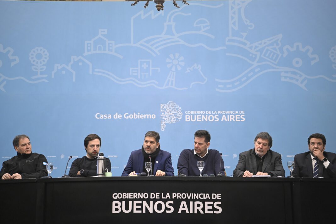 Diputados opositores participaron de una charla sobre ludopatía infantil en la UNLP y criticaron la “falta de voluntad política” para regular el juego online.