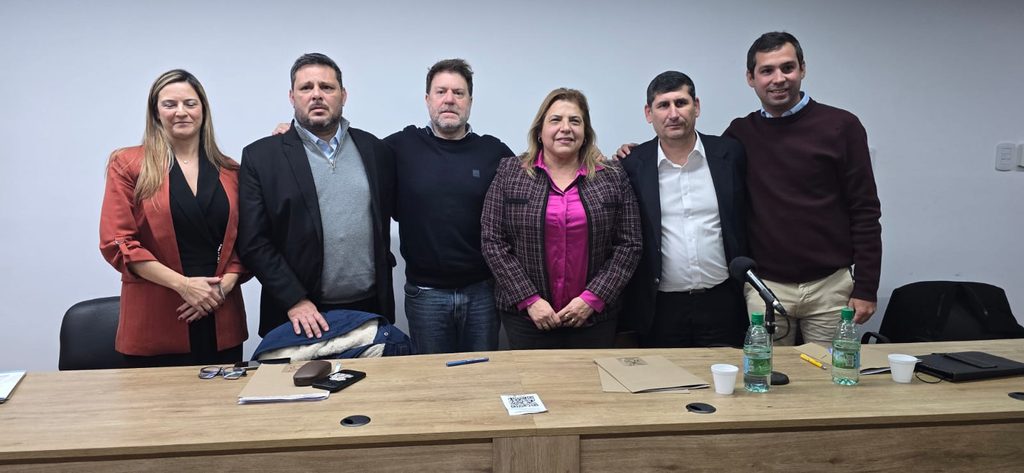 Los legisladores bonaerenses cuestionaron la "falta de voluntad política" para regular el juego online y para frenar la ludopatía infantil.
