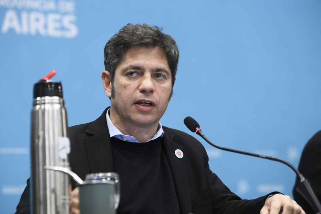 El gobernador bonaerense Axel Kicillof lanzó este miércoles una mesa interministerial para anticiparse a la llegada del Súper Niño.