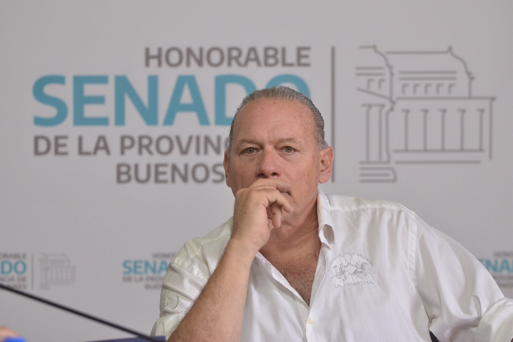 La comisión de Seguridad del Senado bonaerense se encamina a fijar por ley una fórmula para actualizar los fondos que reciben los cuarteles de los Bomberos Voluntarios. 