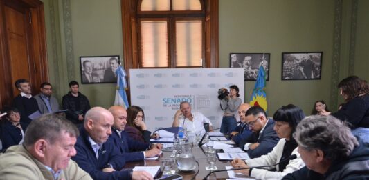 La comisión de Seguridad del Senado bonaerense se encamina a fijar por ley una fórmula para actualizar los fondos que reciben los cuarteles de los Bomberos Voluntarios.
