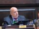 De Leo defendió en plena sesión el régimen de zona fría: “No es cierto que hay déficit” El jefe del bloque de diputados bonaerenses de la Coalición Cívica (CC), Andrés de Leo, volvió a rechazar el recorte al Régimen de Zona Fría por parte del Gobierno nacional.