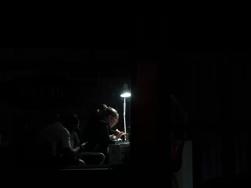 OCEBA multó a Edelap por dos cortes de luz ocurridos en febrero de este año que habrían dejado a más de 30.000 usuarios sin suministro.
