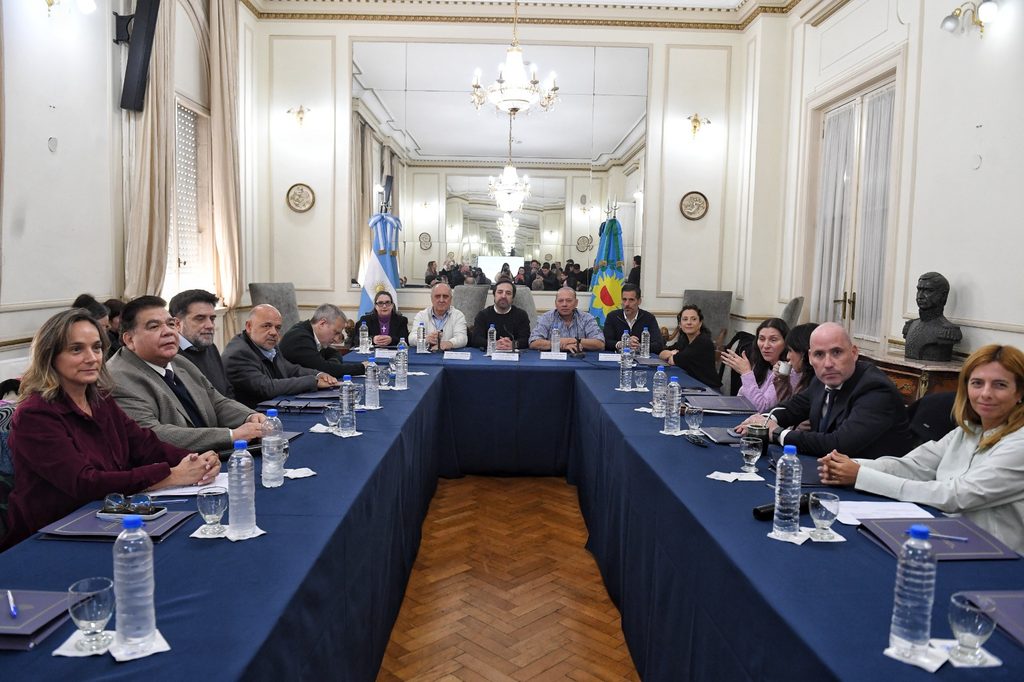Senado bonaerense: el ministro Nicolás Kreplak defendió en la Legislatura los proyectos de salud presentados por Kicillof.
