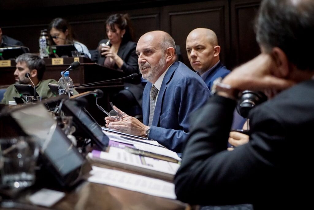 El diputado bonaerense, Alexis Guerrera, salió con los tapones de punta a cruzar al Gobierno nacional de Javier Milei durante el tratamiento de la Ley de Antidiscriminación.