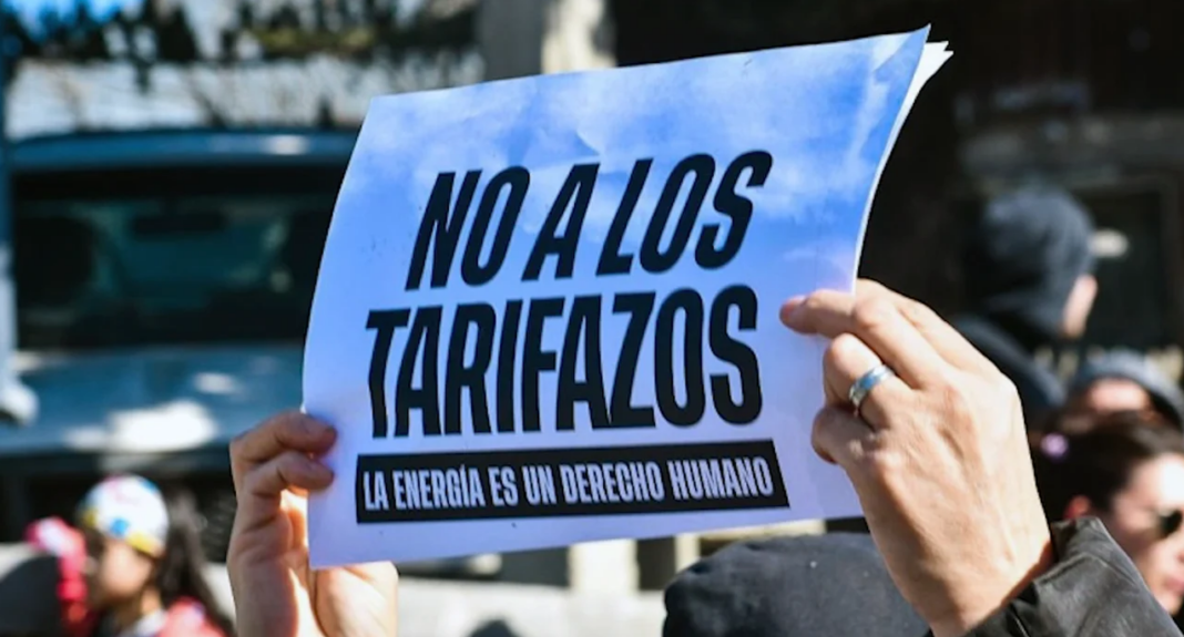 La diputada bonaerense de la Izquierda, Mónica Schlotthauer, presentó un proyecto para anular los tarifazos de hasta 700% en las boletas de luz de La Costa.
